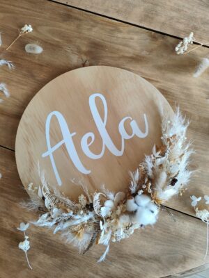 Couronne de naissance en bois